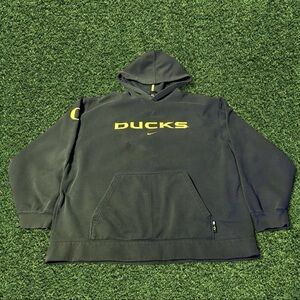 Nike x Oregon Ducks Vintage Center Swoosh Logo Hoodie Pullover Y2K, Size XL